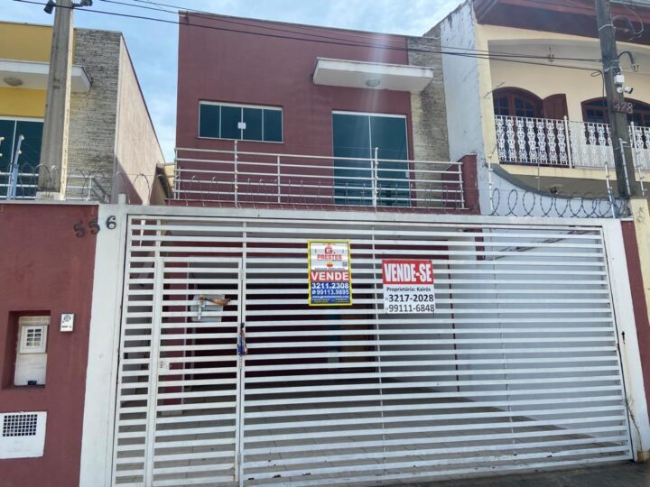 Sobrado Vermelho Jatai